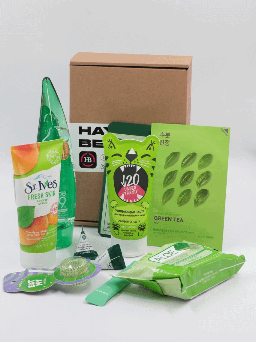 https://storage.alifshop.tj/media/images/alifshop/12352/nabor-uhodovoy-kosmetiki-3-1677583539913.png