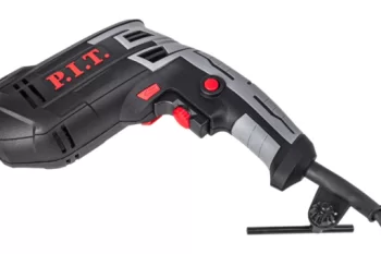 Электрическая ударная-дрель P.I.T. PSB13-C2 750W, черный 
