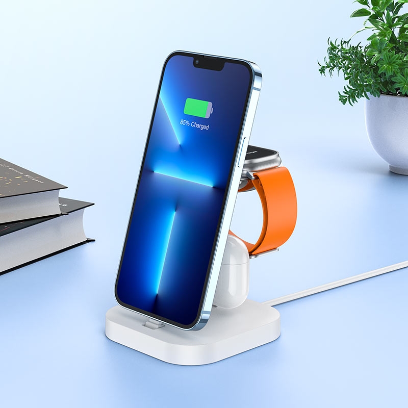 https://storage.alifshop.tj/media/images/alifshop/22295/zaryadnoe-ustroystvo-hoco-cw43-3v1-belyy-1758100032578.jpg