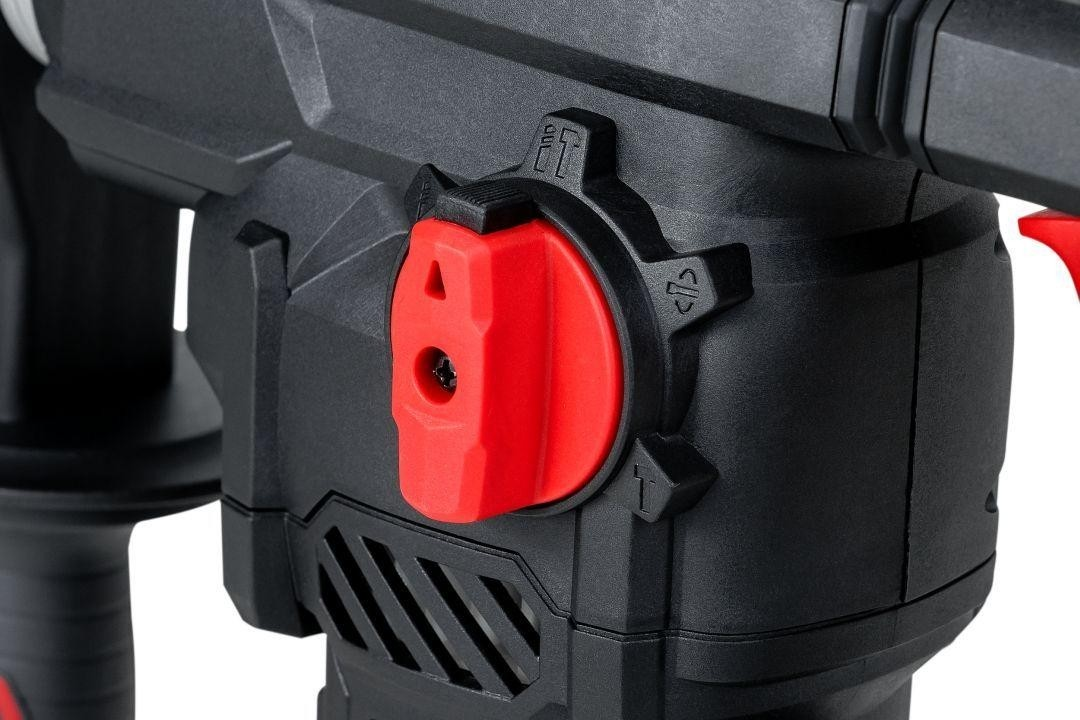 https://storage.alifshop.tj/media/images/alifshop/23793/perforator-p-i-t-pbh32-c5-1500-vt-chernyy-1720679233300.png