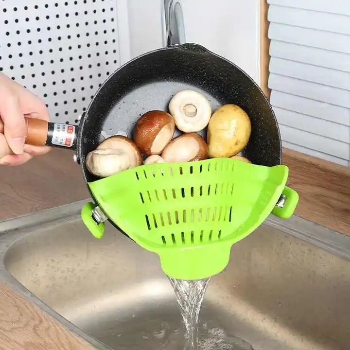 https://storage.alifshop.tj/media/images/alifshop/25179/kuhonnyy-durshlag-s-pishchevym-silikonovym-reguliruemym-zazhimom-dlya-pasty-avh-2165-zelenyy-1726057604698.png