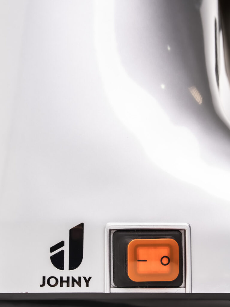 https://storage.alifshop.tj/media/images/alifshop/30201/sokovyzhimalka-dlya-citrusovyh-johny-ak-6-ral-200-vt-seryy-1739359608267.png