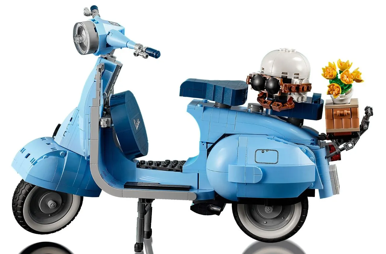 https://storage.alifshop.tj/media/images/alifshop/30263/konstruktor-lego-icons-vehicle-10298-1739531152548.png