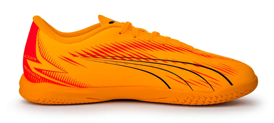 https://storage.alifshop.tj/media/images/alifshop/30986/bampy-puma-ultra-play-it-oranzhevyy-1740996738406.png