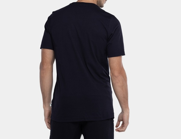 https://storage.alifshop.tj/media/images/alifshop/31631/muzhskaya-futbolka-puma-graphics-sneaker-box-tee-m-chernyy-1741243498431.png