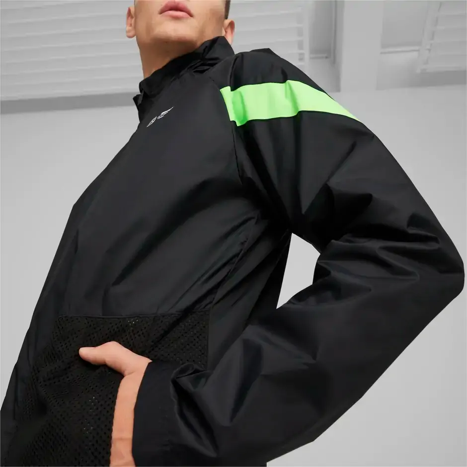 https://storage.alifshop.tj/media/images/alifshop/32500/vetrovka-puma-mapf1-woven-jacket-chernyy-1922-1741766842226.png
