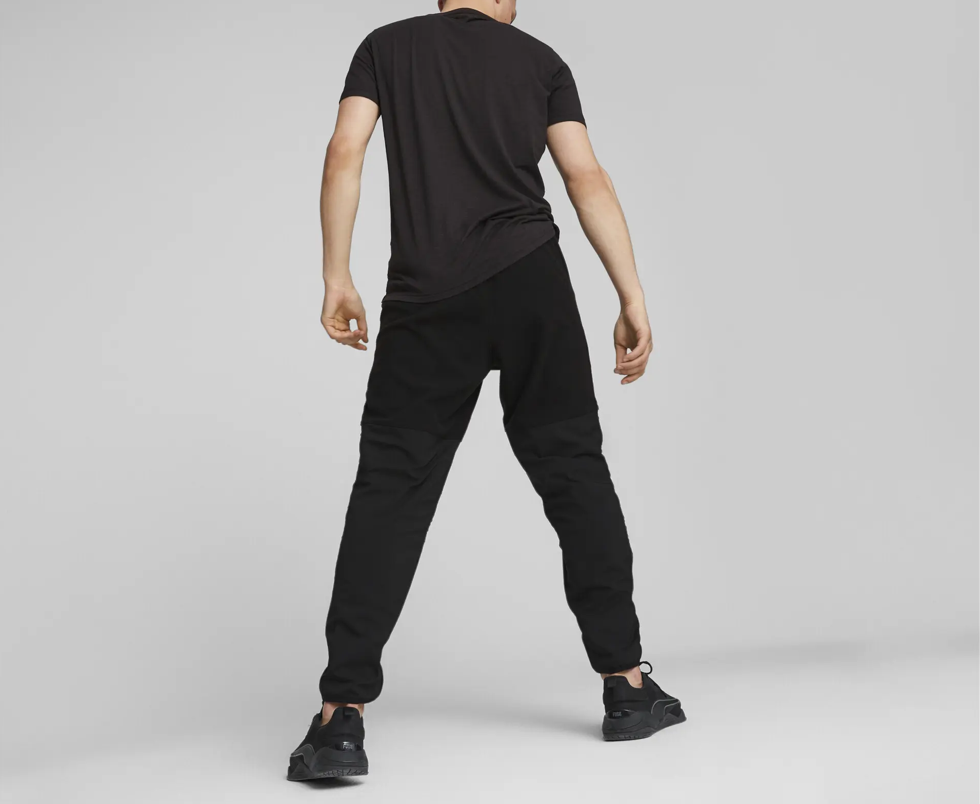 https://storage.alifshop.tj/media/images/alifshop/32695/muzhskie-sportivnye-shtany-puma-fit-hybrid-polar-fleece-woven-pant-s-chernyy-1741846209729.png