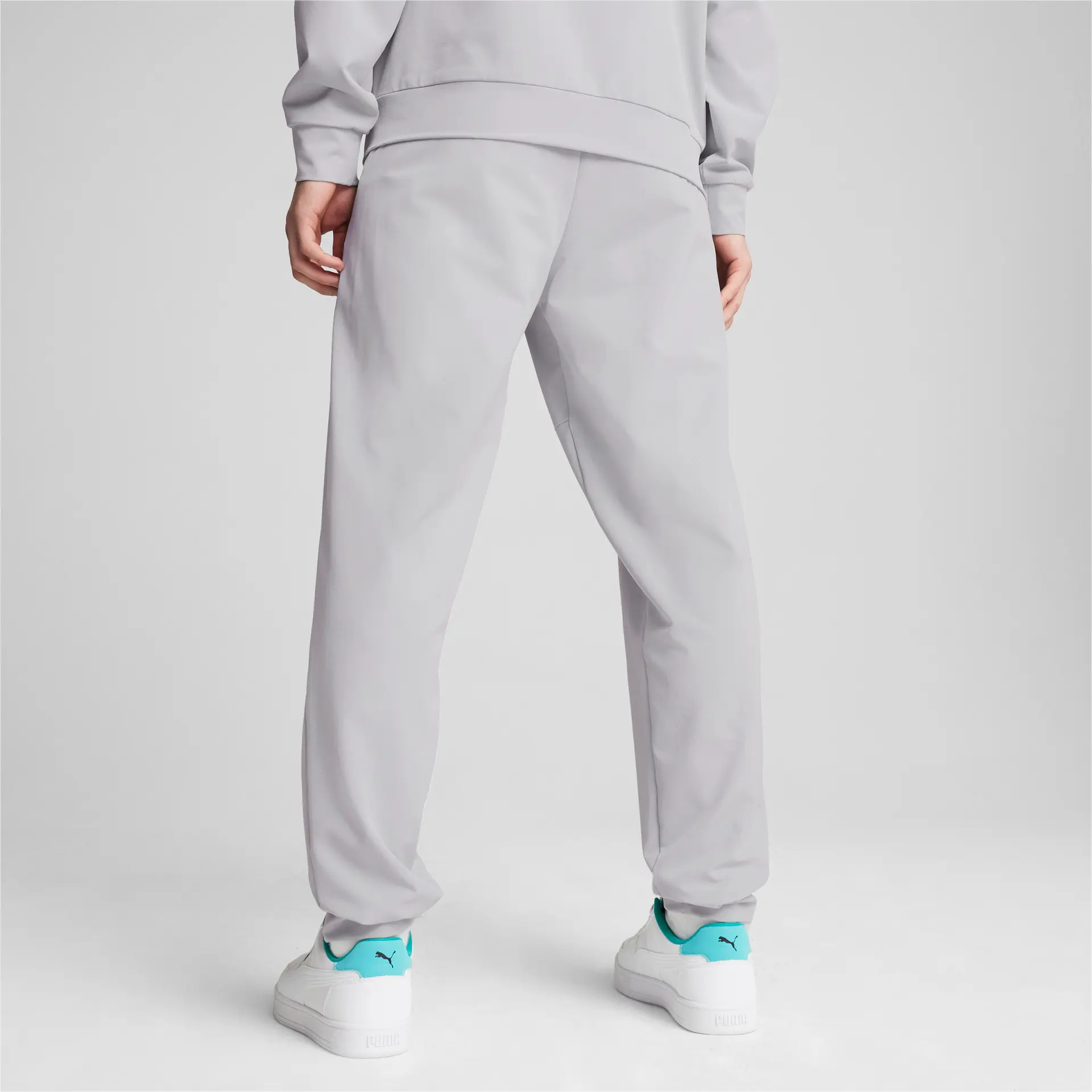 https://storage.alifshop.tj/media/images/alifshop/32802/muzhskie-sportivnye-shtany-puma-mapf1-pumatech-xxl-seryy-1741860398674.png
