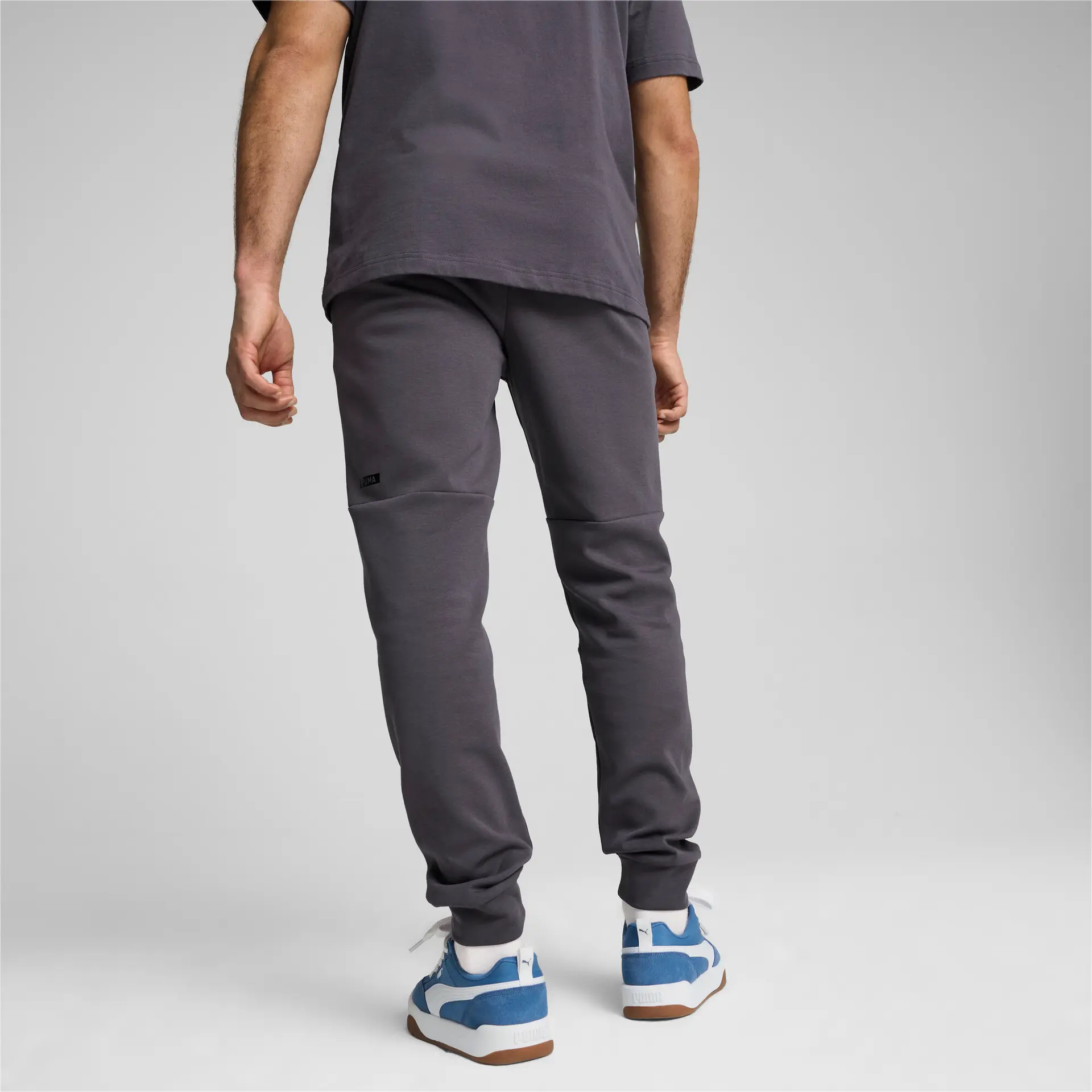 https://storage.alifshop.tj/media/images/alifshop/33153/muzhskie-sportivnye-shtany-puma-rad-cal-pants-dk-cl-l-seryy-1742198789231.png