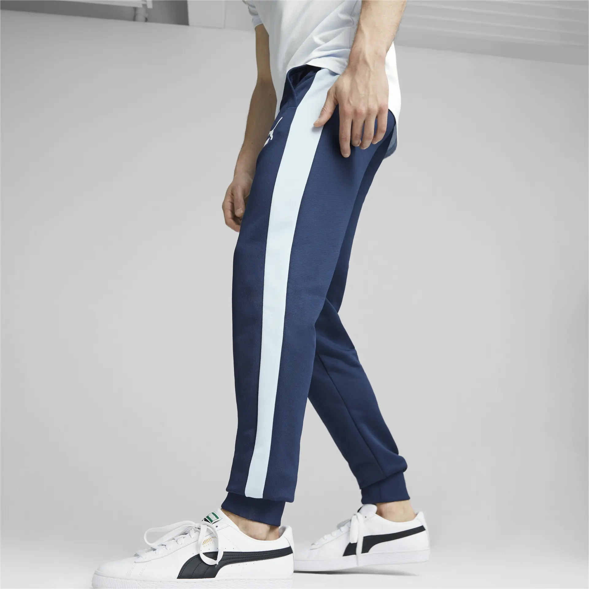 https://storage.alifshop.tj/media/images/alifshop/33333/muzhskie-sportivnye-shtany-puma-t7-iconic-track-pants-s-pt-s-siniy-1742273045300.png