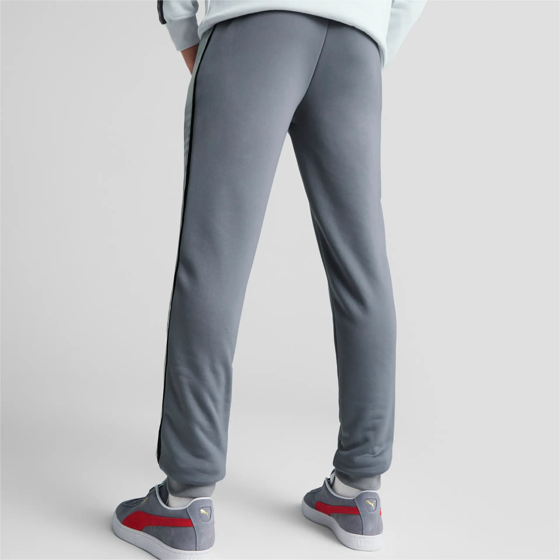 https://storage.alifshop.tj/media/images/alifshop/33373/muzhskie-sportivnye-shtany-puma-t7-sport-track-pants-pt-l-seryy-1742275205210.png