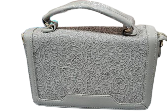 https://storage.alifshop.tj/media/images/alifshop/33558/sumka-zhenskaya-8263-seryy-1742297337769.png