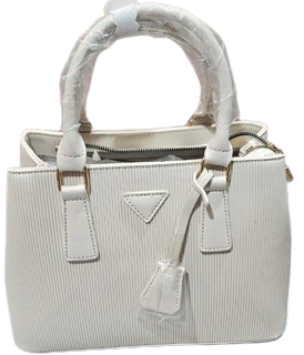 https://storage.alifshop.tj/media/images/alifshop/33560/sumka-zhenskaya-8256-belyy-1742298008827.png