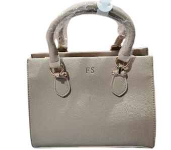 https://storage.alifshop.tj/media/images/alifshop/33730/sumka-zhenskaya-82008-bezhevyy-1742367654016.png