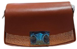 https://storage.alifshop.tj/media/images/alifshop/33797/sumochka-zhenskaya-so-strazami-58006-korichnevyy-1742371062085.png