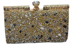 https://storage.alifshop.tj/media/images/alifshop/33871/sumochka-klatch-so-strazami-zolotistyy-1742381835376.png