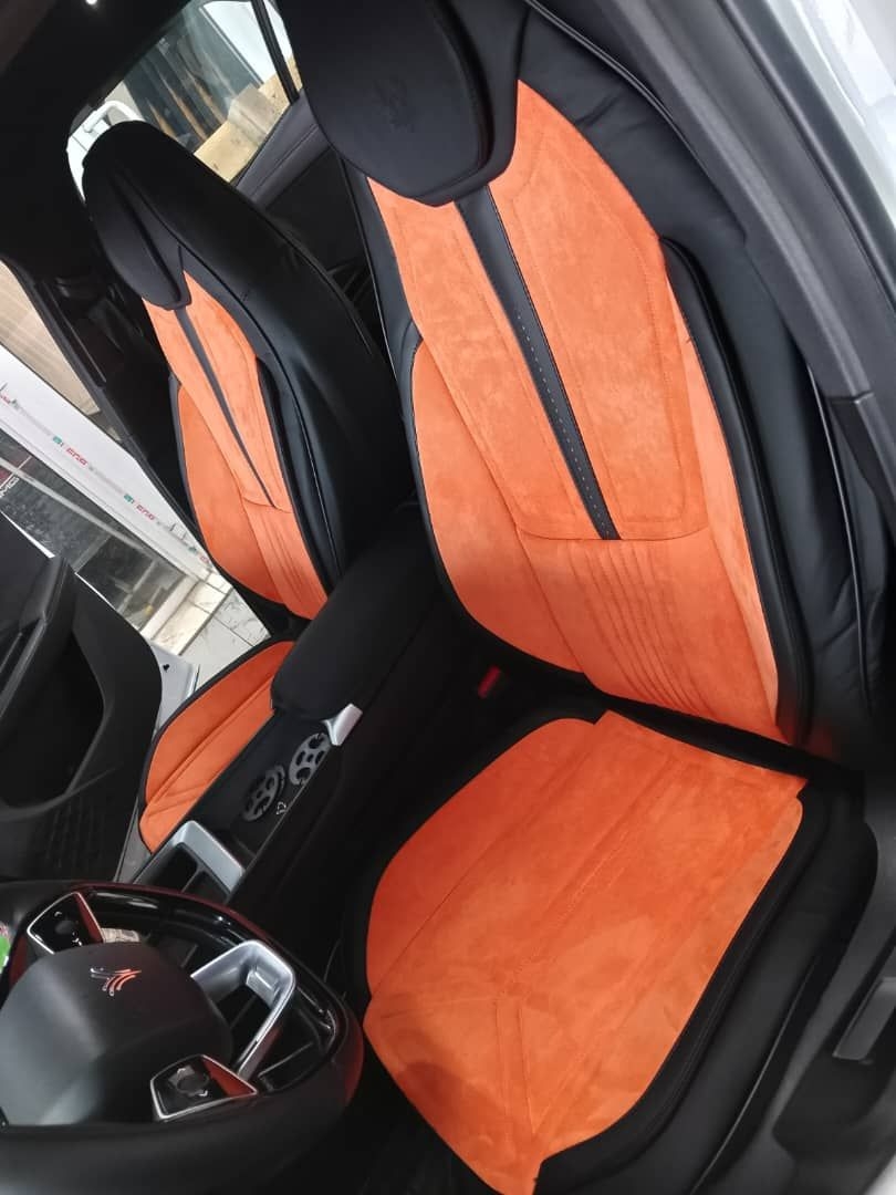 https://storage.alifshop.tj/media/images/alifshop/34528/chehol-dlya-avtomobilnogo-sidenya-xin-chuan-cherno-oranzhevyy-1744024208329.jpg