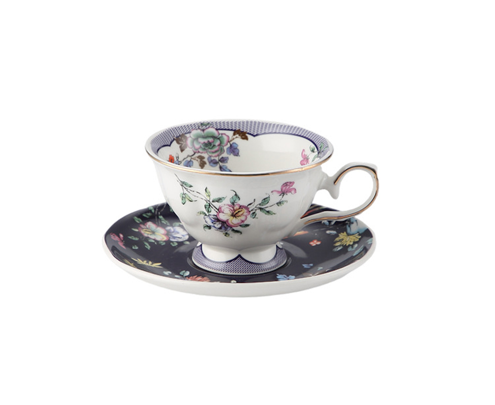 https://storage.alifshop.tj/media/images/alifshop/35404/chashka-s-blyudcem-florytale-gp1355-180-ml-belo-chernyy-1745234915412.png