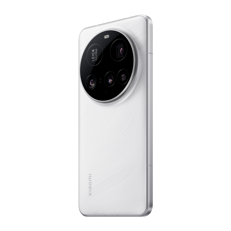 https://storage.alifshop.tj/media/images/alifshop/36536/xiaomi-15-ultra-16-512-gb-belyy-1754295141051.png
