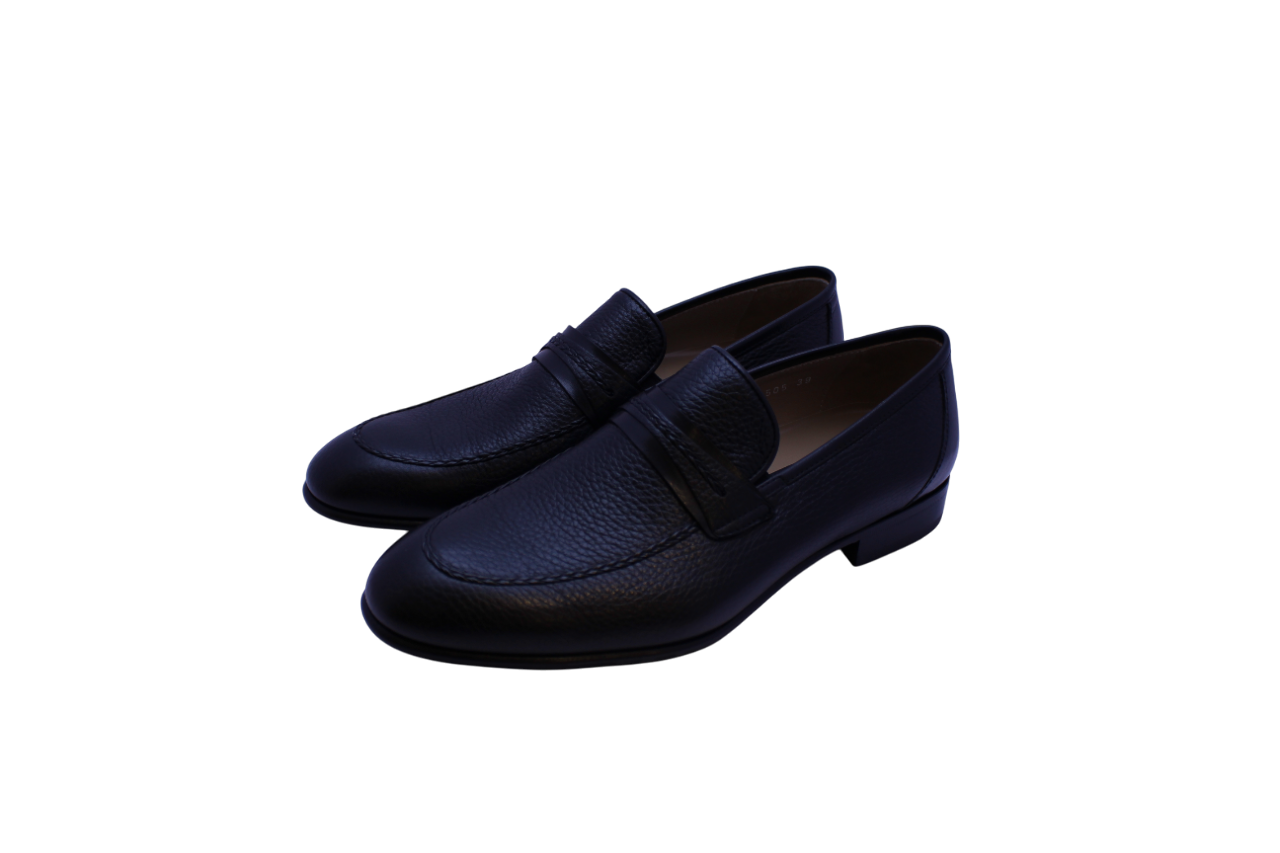 https://storage.alifshop.tj/media/images/alifshop/36968/tufli-zaro-bazelli-40-razmer-chernyy-1749545825561.png