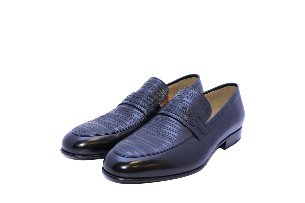 https://storage.alifshop.tj/media/images/alifshop/36983/lofery-zaro-bazelli-5924-43-razmer-chernyy-1749547633047.png