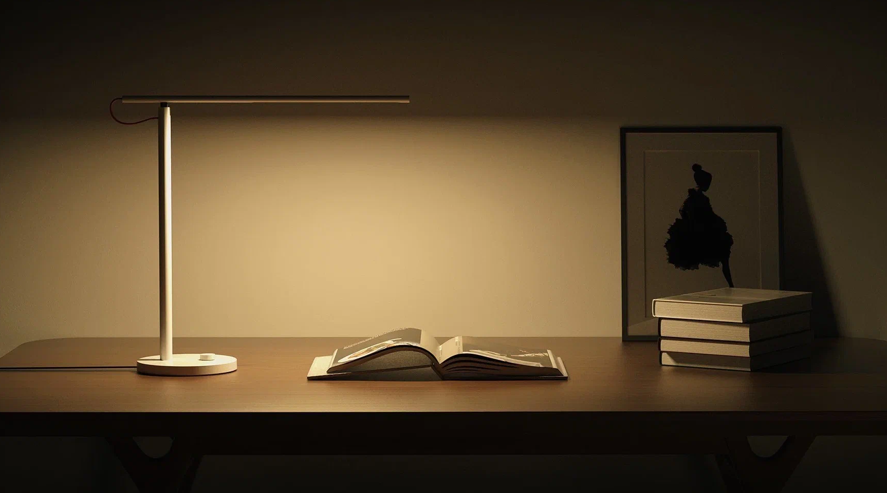 https://storage.alifshop.tj/media/images/alifshop/39563/nastolnaya-lampa-xiaomi-mi-led-desk-lamp-1s-mjtd01ssjnyl-belyy-1752150374222.png