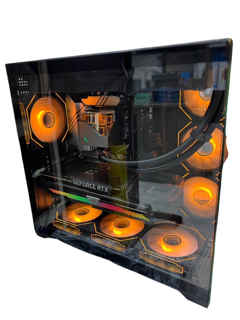 https://storage.alifshop.tj/media/images/alifshop/39954/personalnyy-kompyuter-intel-core-i9-14900kf-rtx-5070-32-gb-512-gb-ssd-1754985401049.png