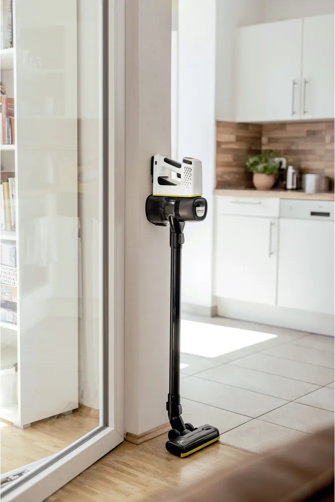 https://storage.alifshop.tj/media/images/alifshop/40738/ruchnoy-pylesos-karcher-vc-4-cordless-1-198-630-0-chernyy-1757910282774.png