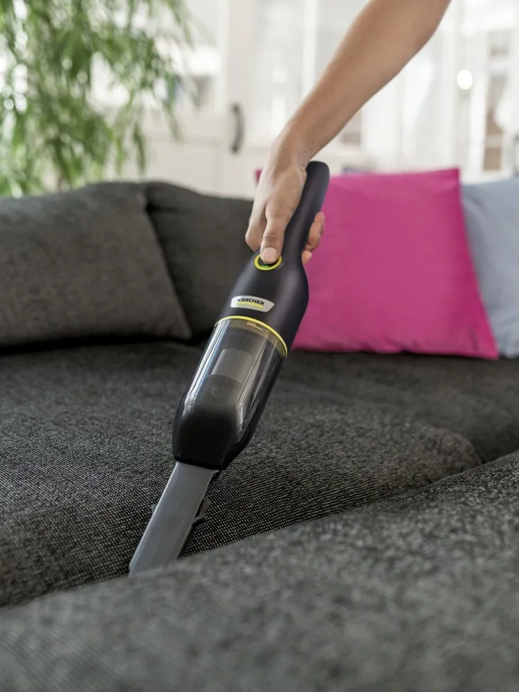 https://storage.alifshop.tj/media/images/alifshop/40763/ruchnoy-pylesos-karcher-cvh-1-198-355-0-chernyy-1757923629990.png