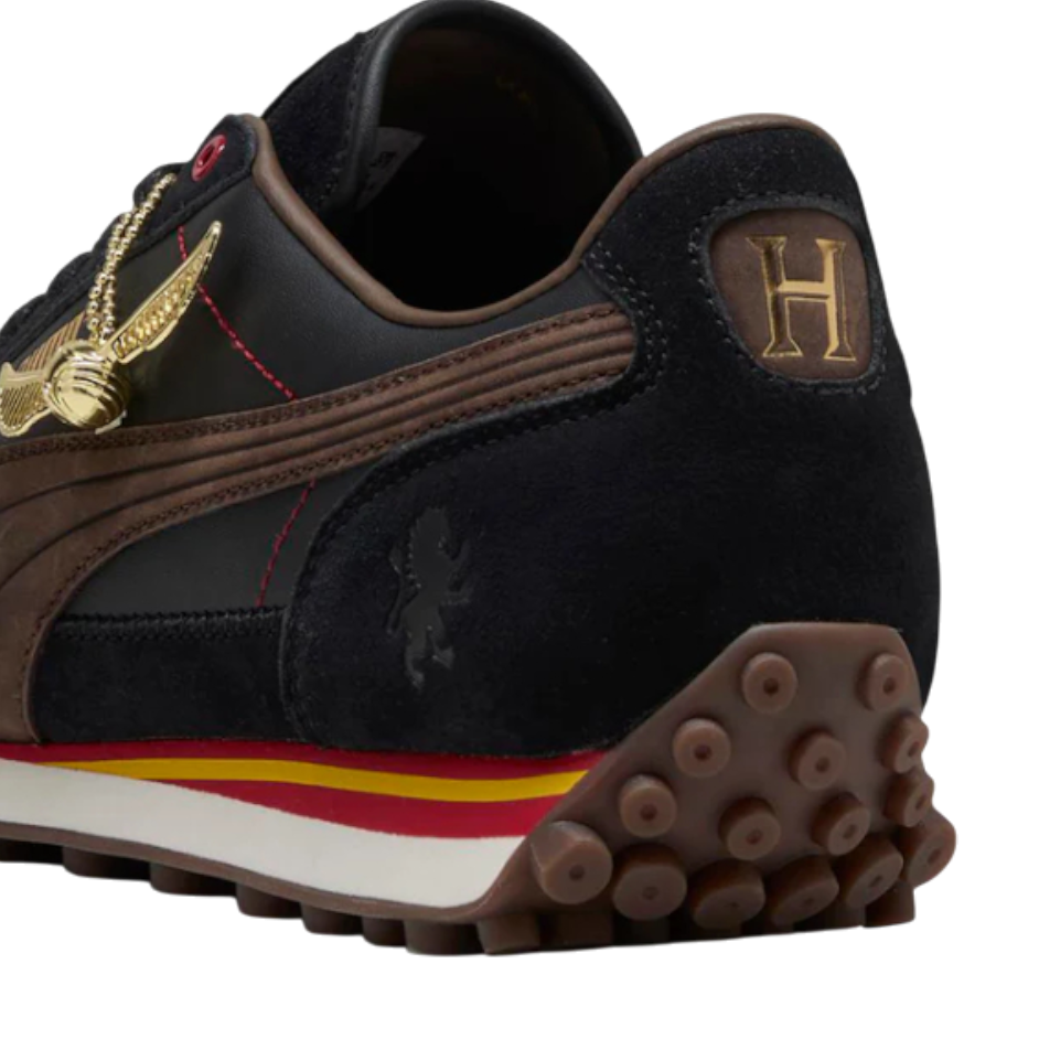 https://storage.alifshop.tj/media/images/alifshop/42190/krossovki-puma-easy-rider-harry-potter-401208-cherno-korichnevyy-40-razmer-1760701306116.png