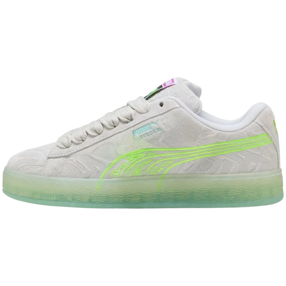 https://storage.alifshop.tj/media/images/alifshop/42622/kedy-puma-suede-xl-alien-universalnyy-402245-belyy-36-razmer-1761623448614.png