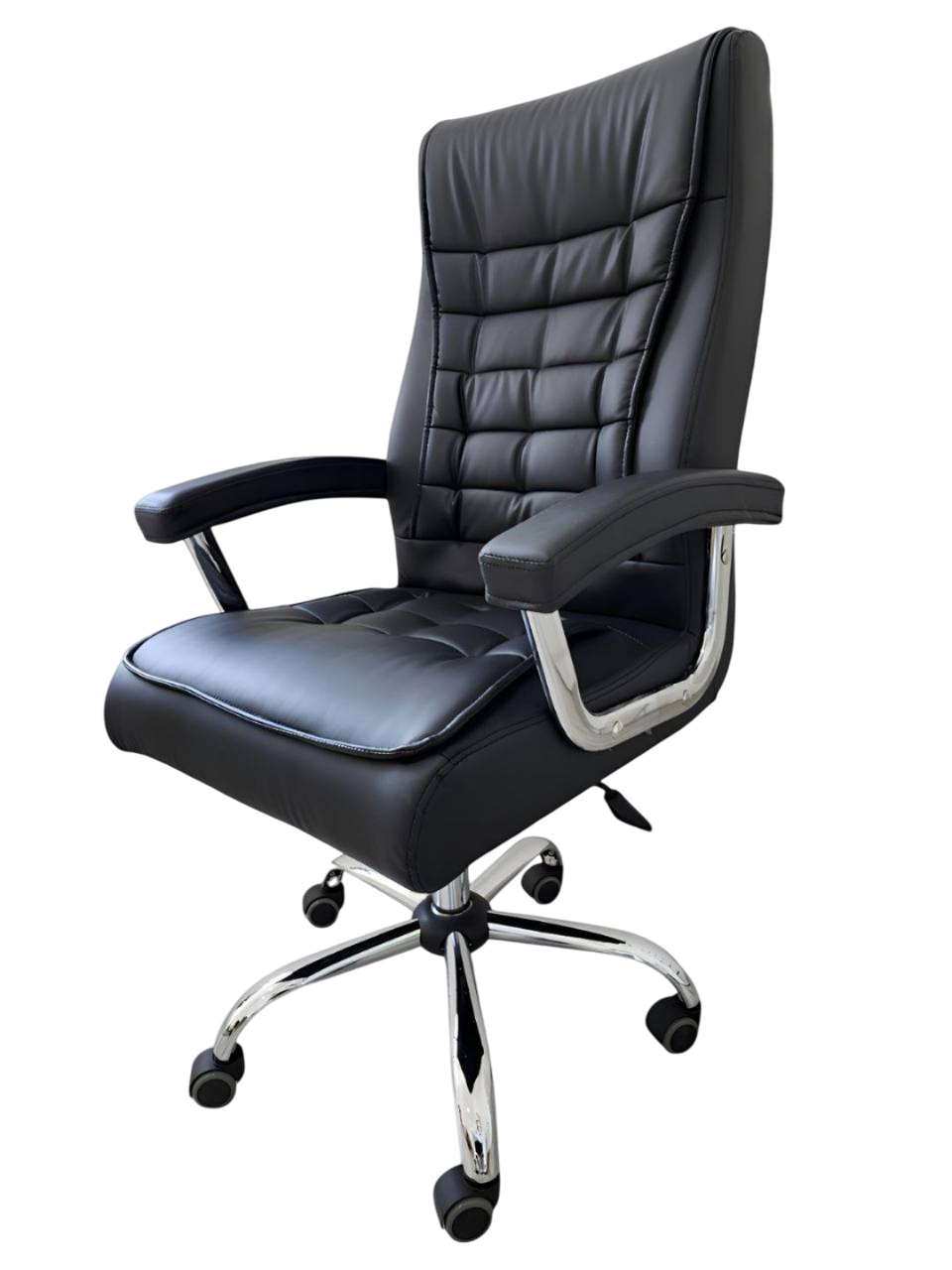 https://storage.alifshop.tj/media/images/alifshop/42969/ofisnoe-kreslo-chernyy-1762232124990.png