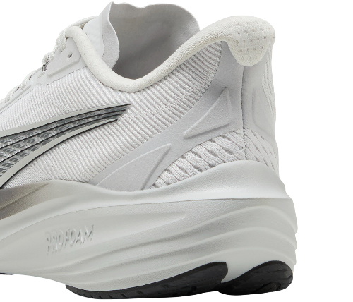 https://storage.alifshop.tj/media/images/alifshop/43701/krossovki-puma-puma-darter-pro-310152-46-5-razmer-belo-seryy-1764084591970.png