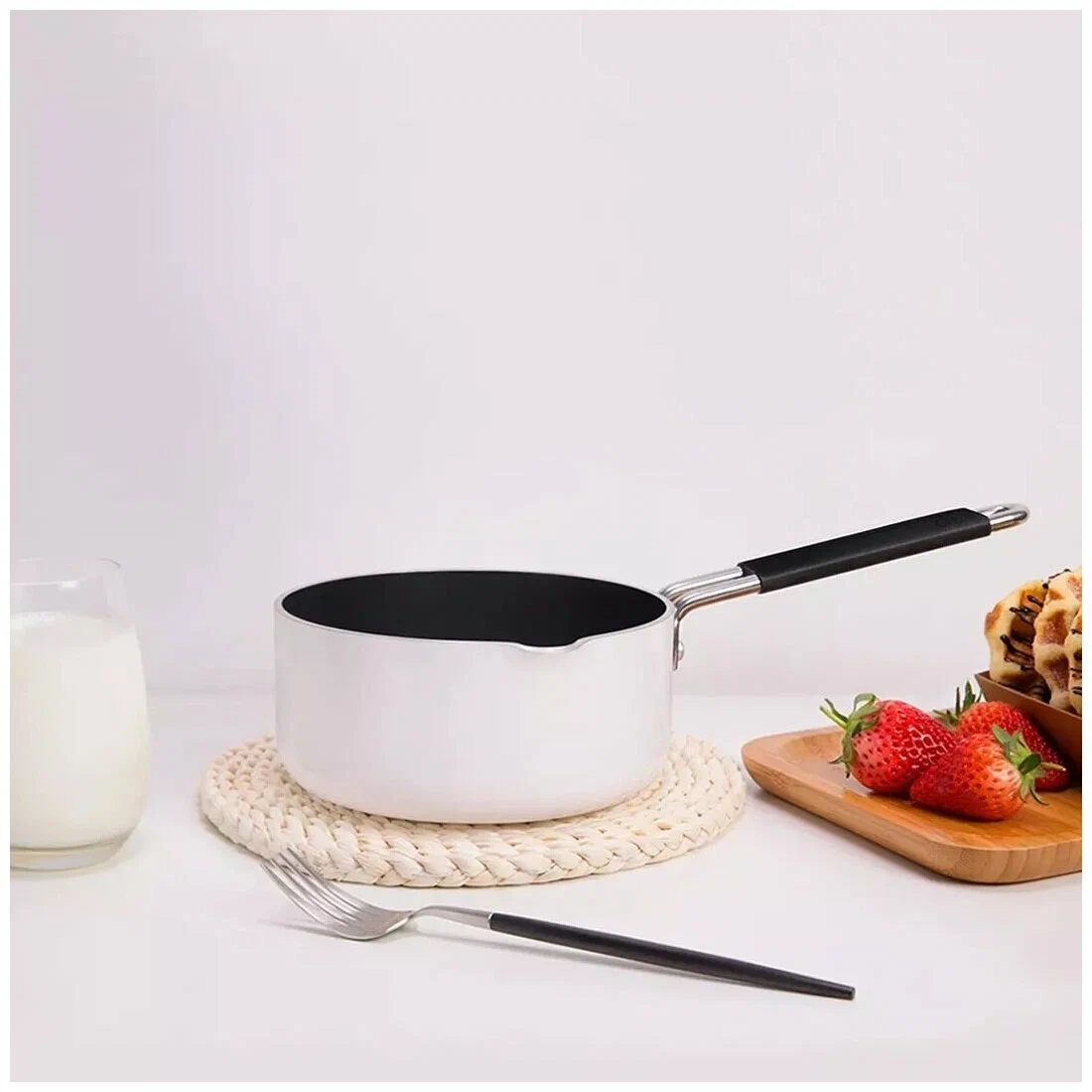 https://storage.alifshop.tj/media/images/alifshop/43794/kastryulya-xioami-zhiwu-boiled-milk-pot-white-gjt04cm-1764151281861.webp