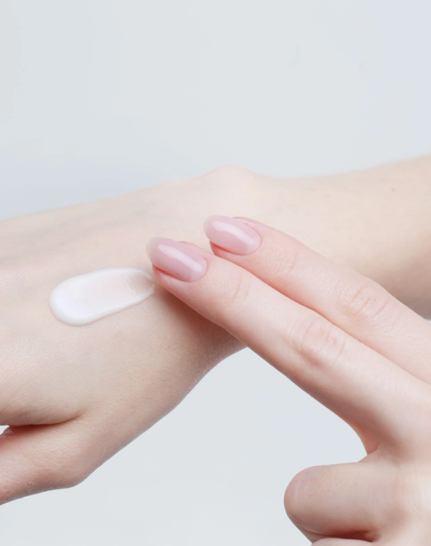 https://storage.alifshop.tj/media/images/alifshop/44614/gialuronovyy-krem-uhod-dlya-kozhi-vokrug-glaz-i-gub-8-1-8-beauty-formula-15-ml-1764869208325.png