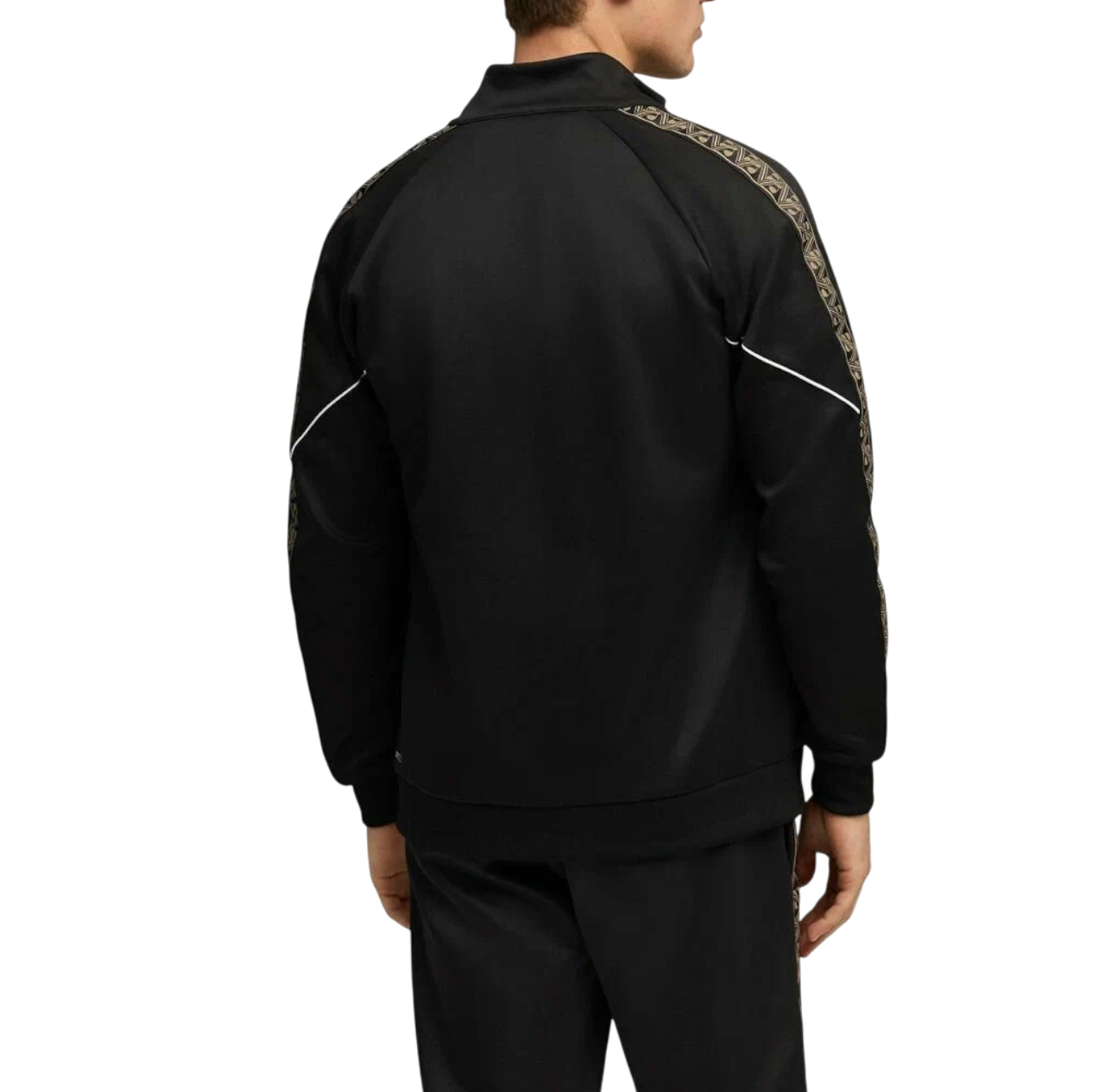 https://storage.alifshop.tj/media/images/alifshop/45168/vetrovka-puma-king-anthem-men-s-soccer-jacket-660297-m-chernyy-1765788252168.png