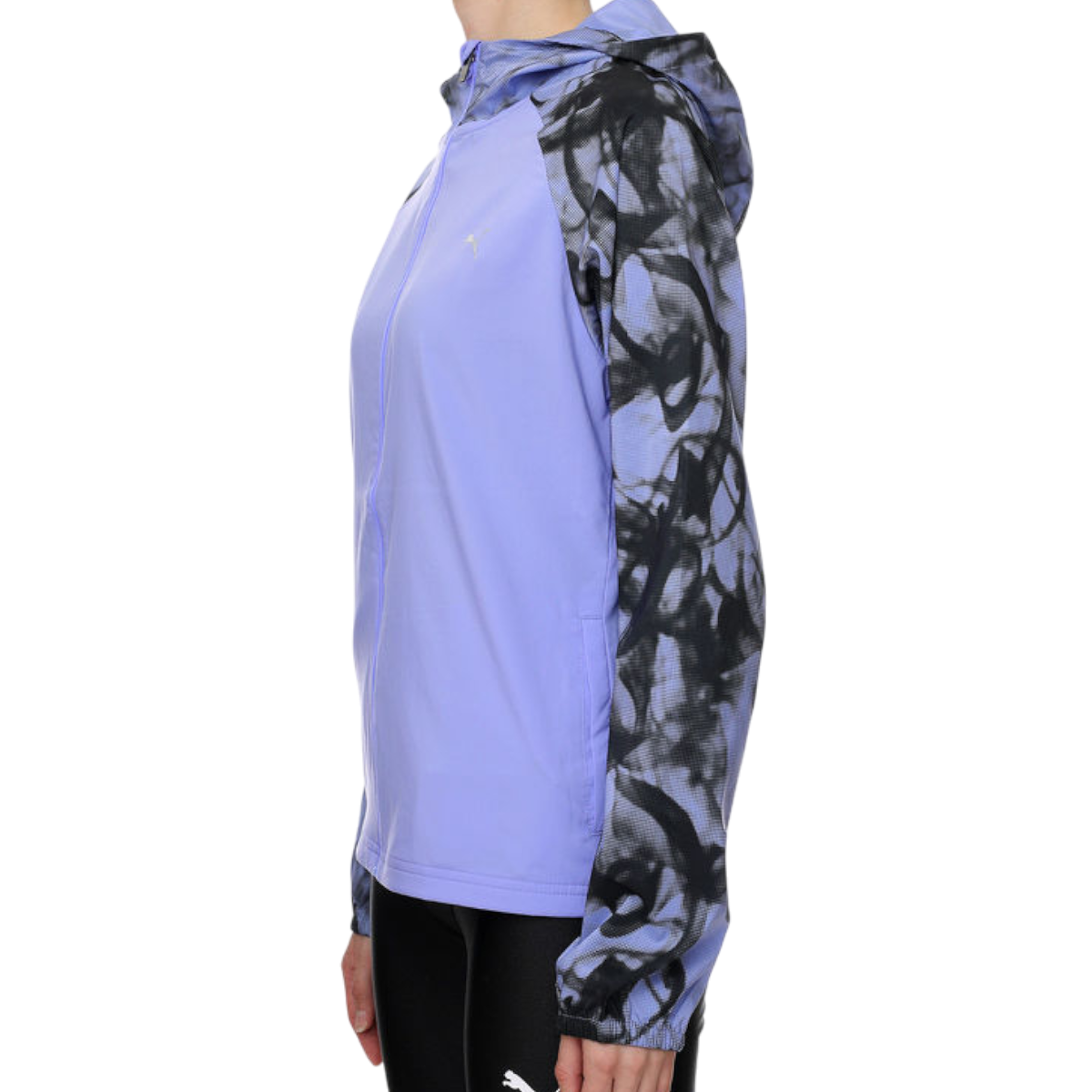 https://storage.alifshop.tj/media/images/alifshop/45262/vetrovka-puma-run-aop-favourite-womens-woven-running-jacket-elektro-purple-523390-xl-fioletovyy-1765795640368.png