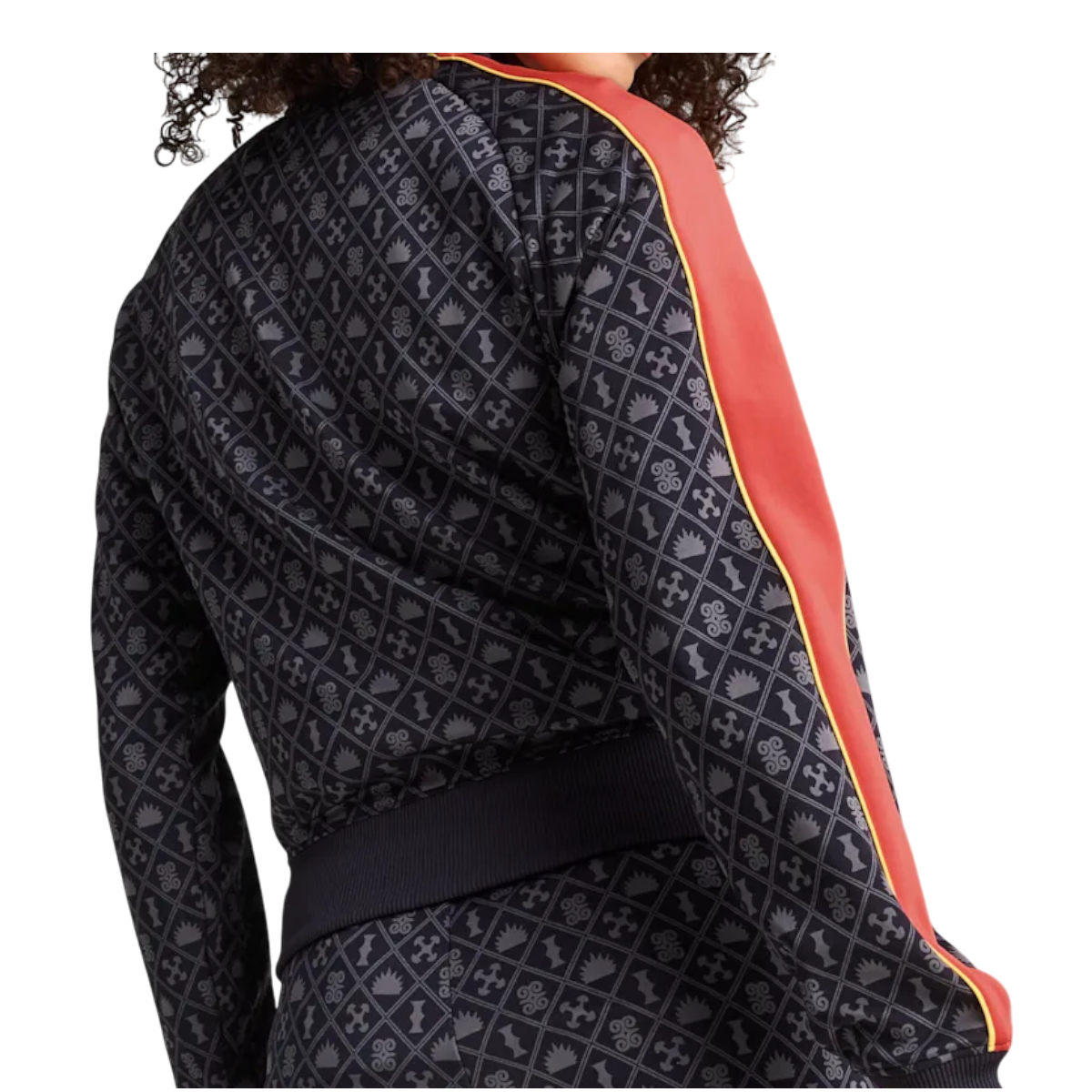 https://storage.alifshop.tj/media/images/alifshop/45366/vetrovka-puma-road-to-unity-printed-t7-629792-s-sine-krasnyy-1765819289944.png