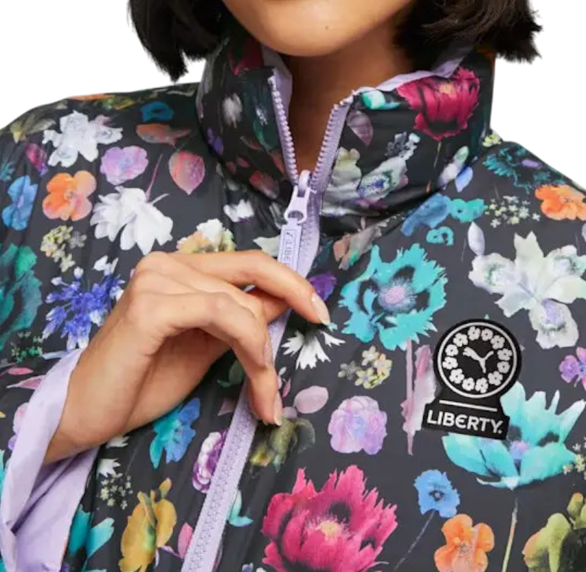 https://storage.alifshop.tj/media/images/alifshop/46157/kurtka-puma-x-liberty-aop-oversized-reversible-622211-s-lavandovyy-1766337000599.png