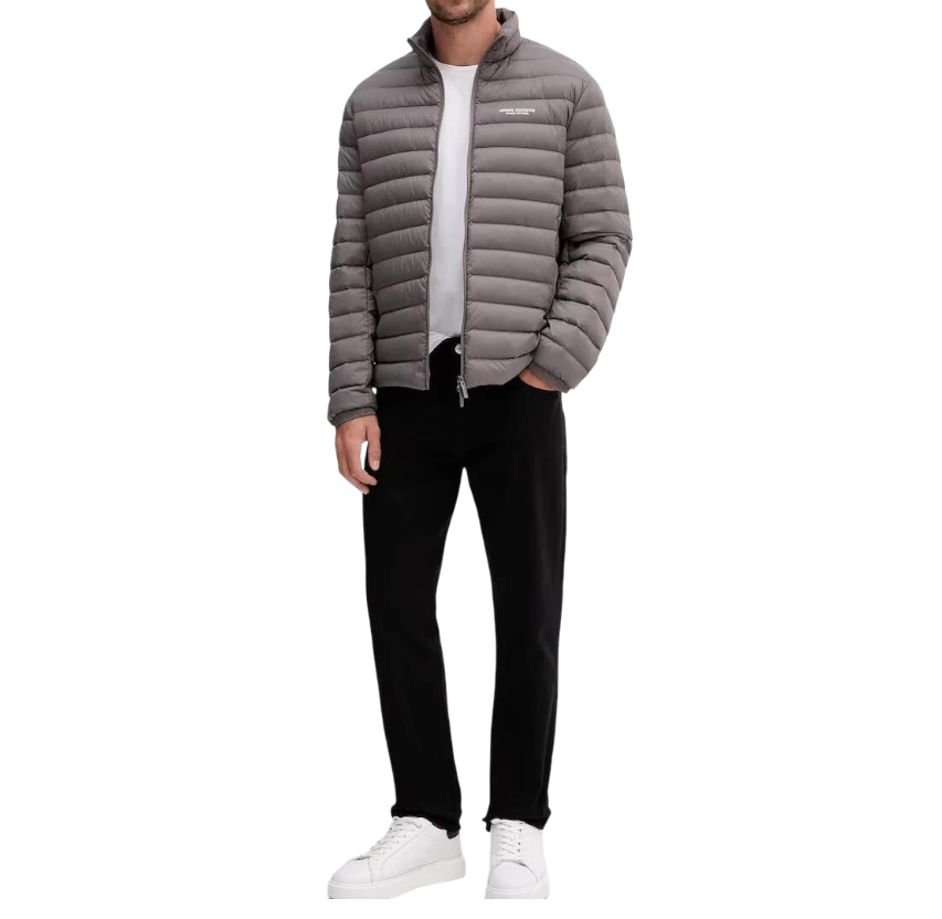 https://storage.alifshop.tj/media/images/alifshop/47380/kurtka-armani-exchange-xm001919-af16927-m-seryy-1768034863862.png