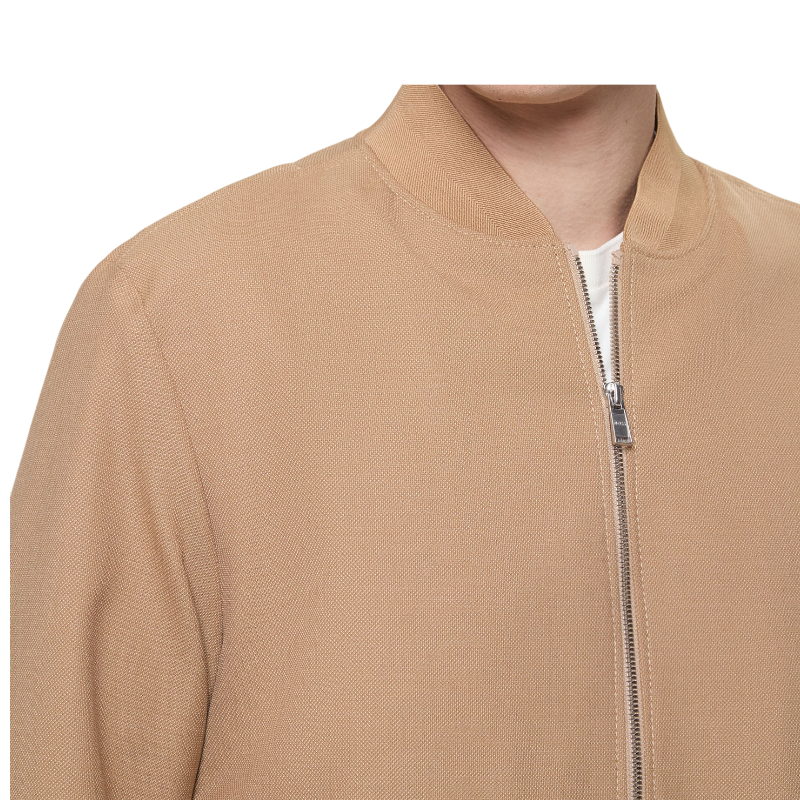 https://storage.alifshop.tj/media/images/alifshop/47447/kurtk-hugo-boss-machine-washable-slim-fit-jacket-in-stretch-fabric-50546057-m-bezhevyy-1768149937857.png