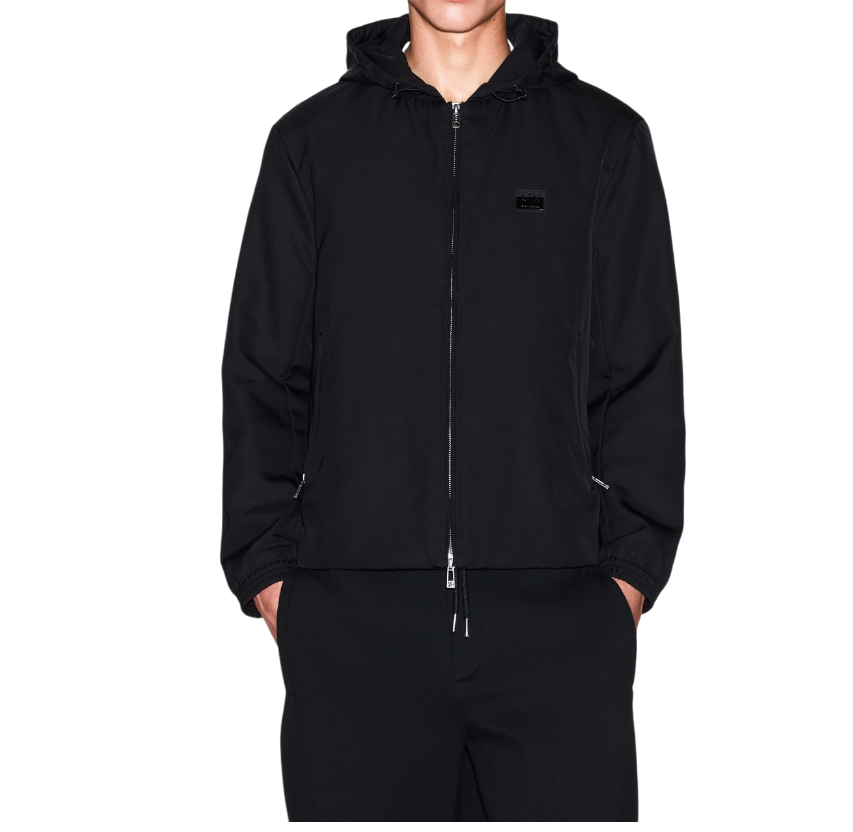 https://storage.alifshop.tj/media/images/alifshop/47497/kurtka-armani-exchange-xm001102-af16672-xl-chernyy-1768183731617.png