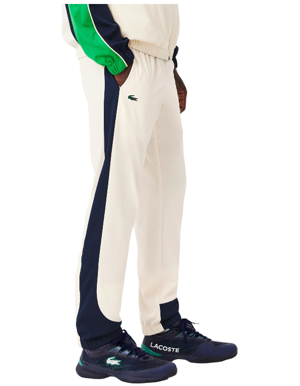 https://storage.alifshop.tj/media/images/alifshop/48081/sportivnyy-kostyum-lacoste-wh8973-3xl-belo-sine-zelenyy-1768543478799.png