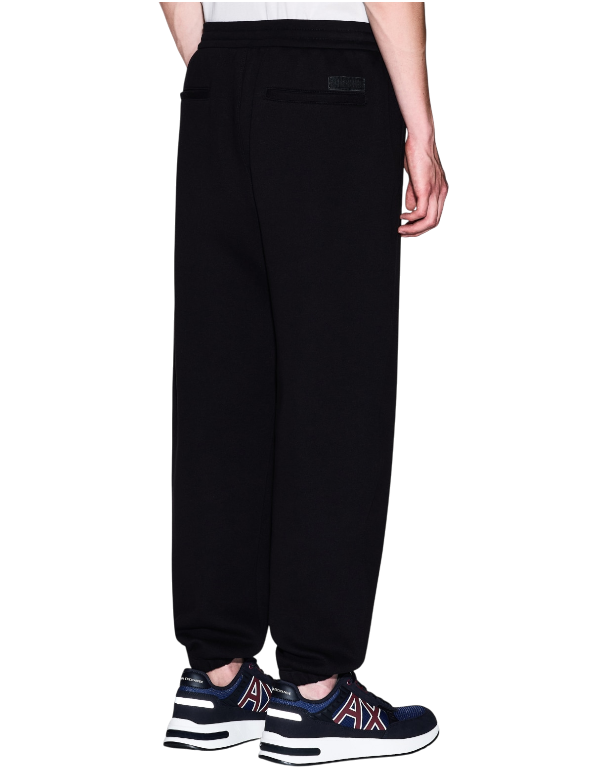 https://storage.alifshop.tj/media/images/alifshop/49076/muzhskie-bryuki-armani-exchange-xm001347-af16222-s-chernyy-1769430473752.png
