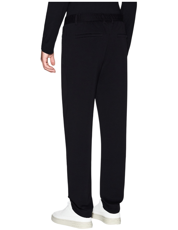 https://storage.alifshop.tj/media/images/alifshop/49094/muzhskie-bryuki-armani-exchange-xm001302-af10818-m-chernyy-1769453844862.png