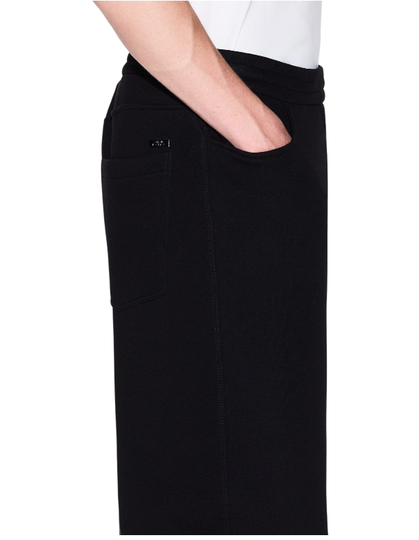 https://storage.alifshop.tj/media/images/alifshop/49119/muzhskie-bryuki-armani-exchange-xm000972-af16222-m-chernyy-1769491237564.png