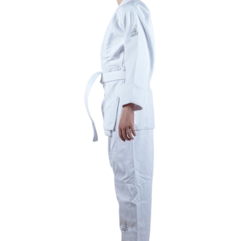 https://storage.alifshop.tj/media/images/alifshop/49464/detskoe-kimono-dlya-dzyudo-amid-kadett-135-sm-belyy-1769748962613.png