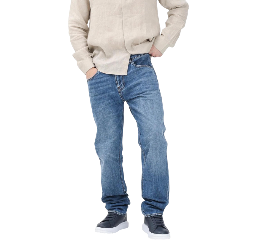 https://storage.alifshop.tj/media/images/alifshop/49525/muzhskie-dzhinsy-armani-exchange-xm000049-af13361-xl-siniy-1769755052605.png