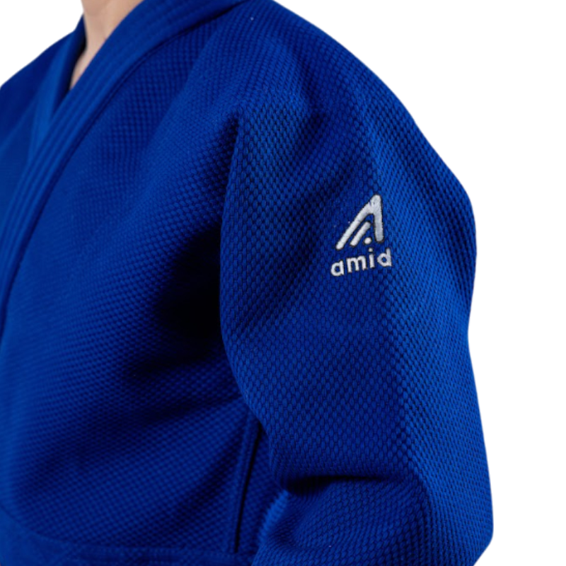 https://storage.alifshop.tj/media/images/alifshop/49531/kimono-dlya-dzyudo-amid-master-155-sm-siniy-1769755370706.png