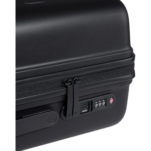 https://storage.alifshop.tj/media/images/alifshop/49670/chemodan-mi-suitcase-20-inches-colorful-family-chernyy-1769775967554.png